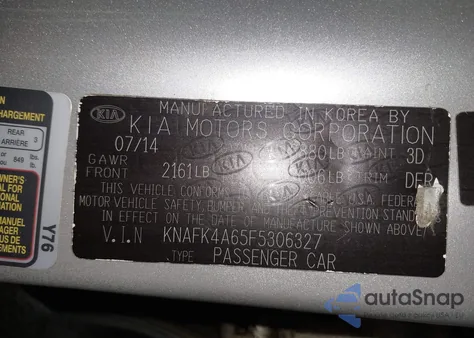 2015 Kia Forte Lx z USA, uszkodzony, nr VIN KNAFK4A65F5306327